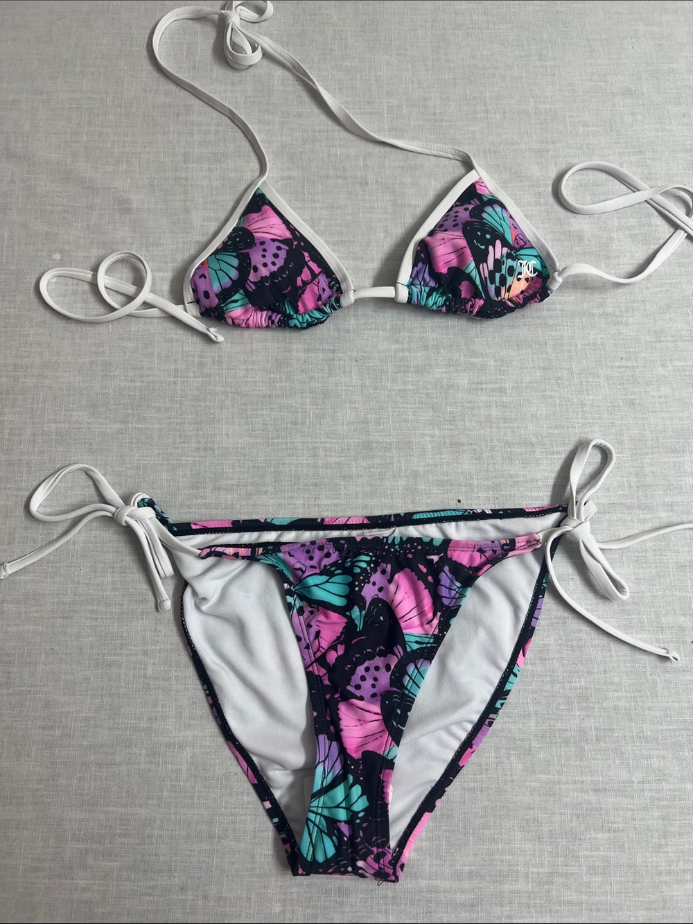 🌞 Juicy Couture NWT Butterfly Print Side Tie Bikini Pink & Teal women size XS